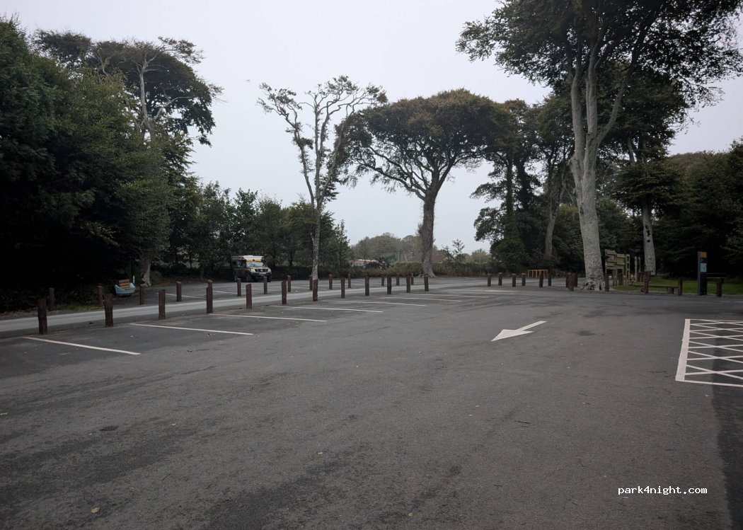 (Y34 KR64) Tintern - Unnamed Road — foto 2