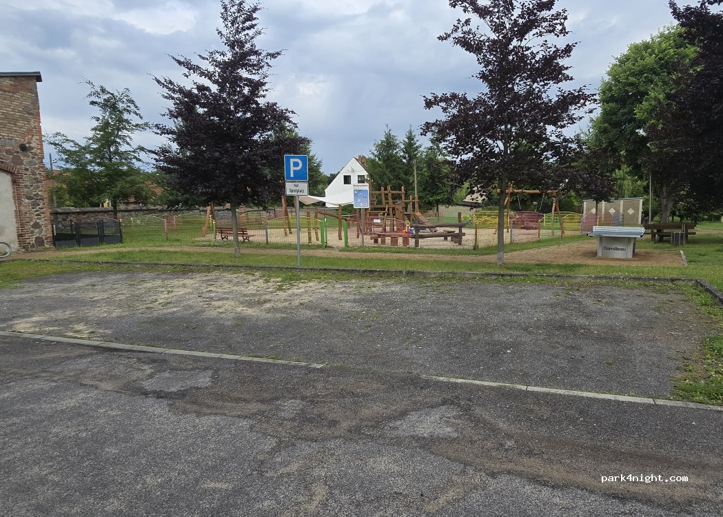 (15518) Briesen (Mark) - 24F Pillgramer Straße — foto