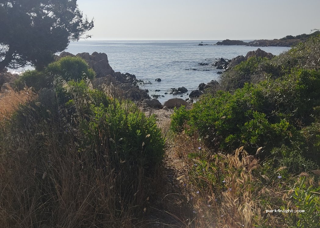 (08029) Capo Comino - 19 Strada del Faro — foto 2