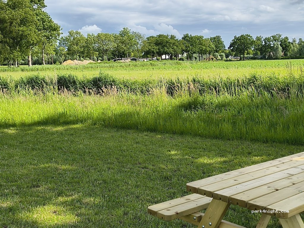 Camperplaats Heeswijk — foto 4