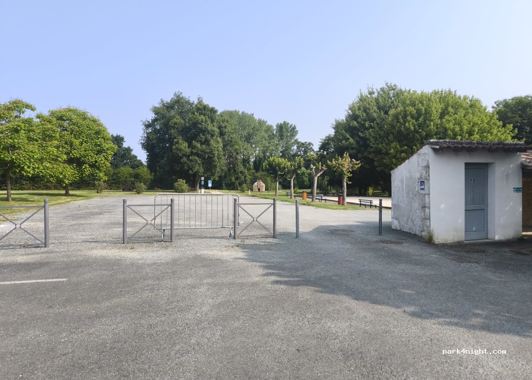 (17600) La Clisse - 78 Route de Marennes Oléron — foto