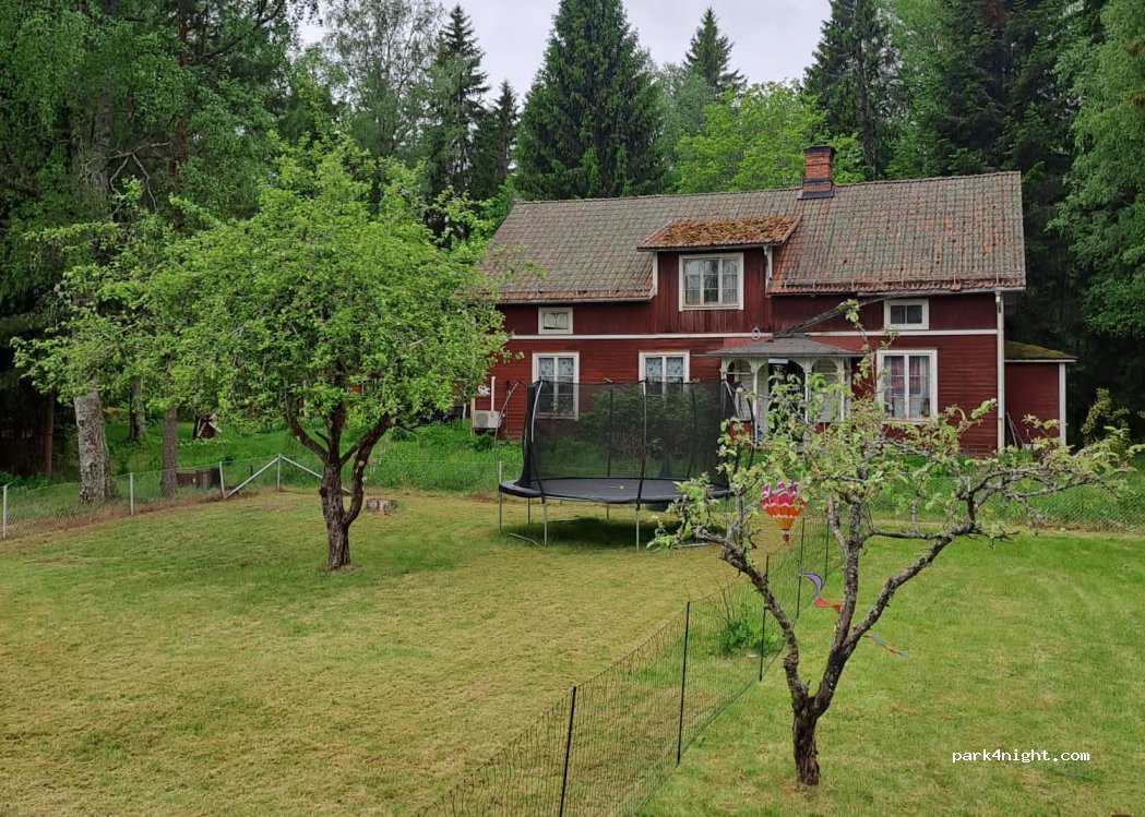 (774 98) Horndal - Pumpvägen 9 — foto