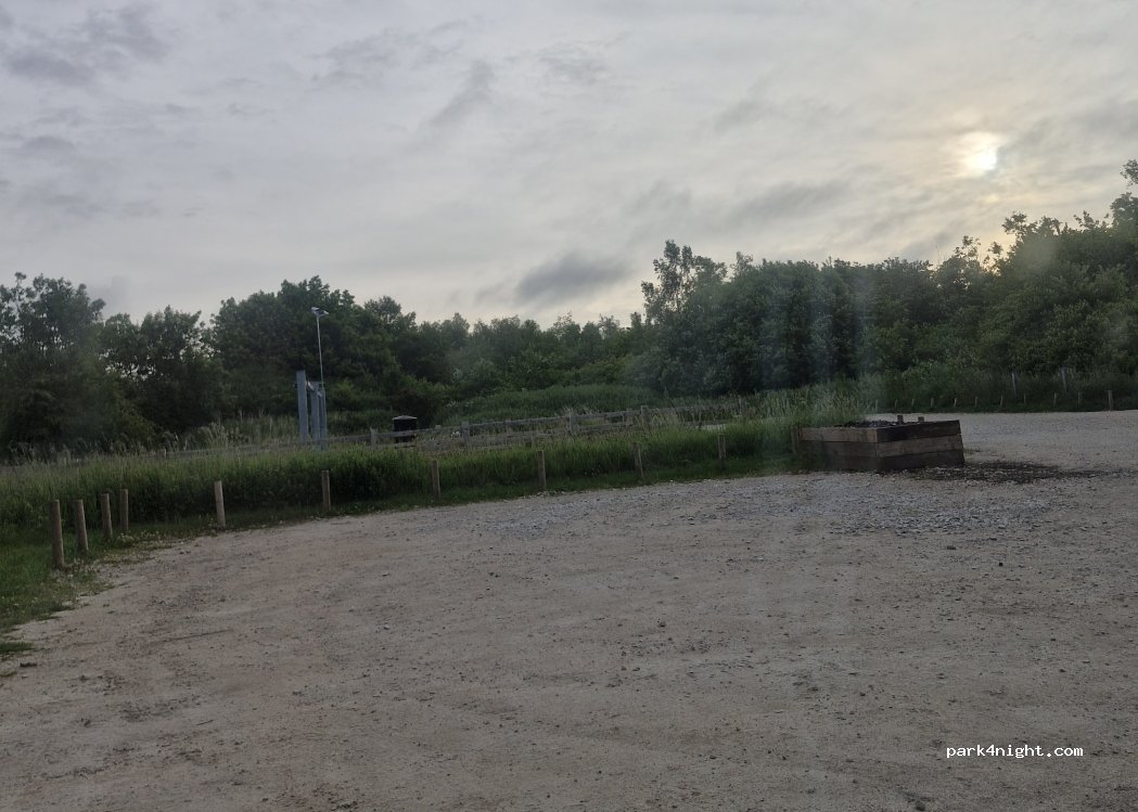 (DE11 8HD) Albert Village - 219 Occupation Road — foto