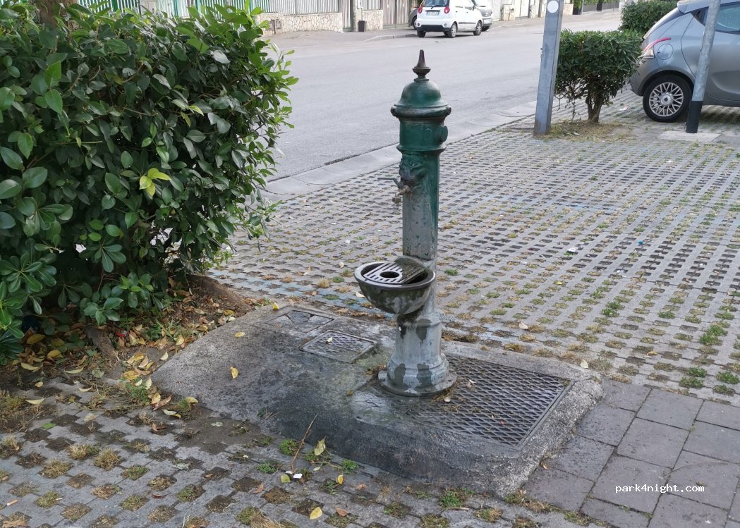 (80018) Mugnano di Napoli - 23 Piazzale Cesare Pavese — foto 2