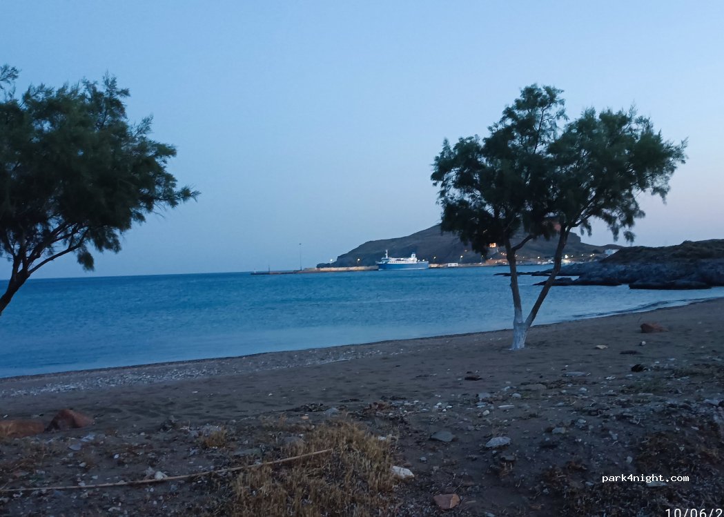 (821 04) Psara - Unnamed Road — foto 2