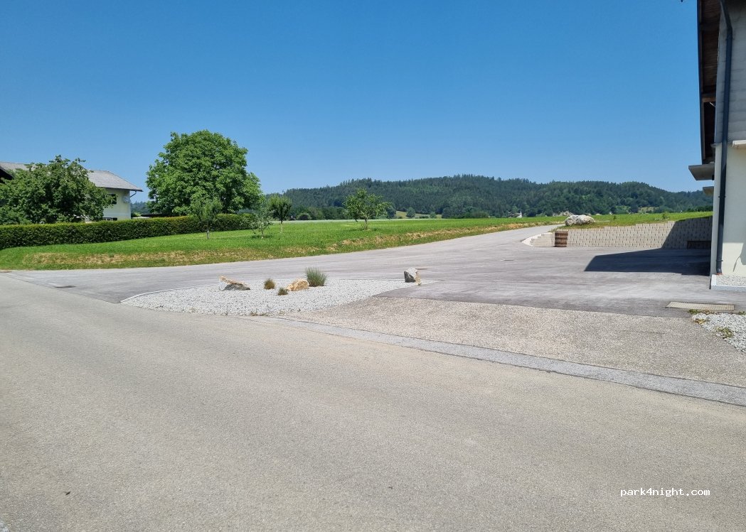 (5211) Lengau - Holz 31 — foto 3