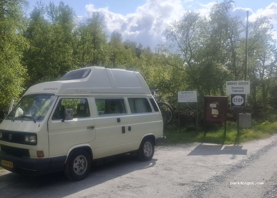(4748) Rysstad - Evardalsvegen — foto