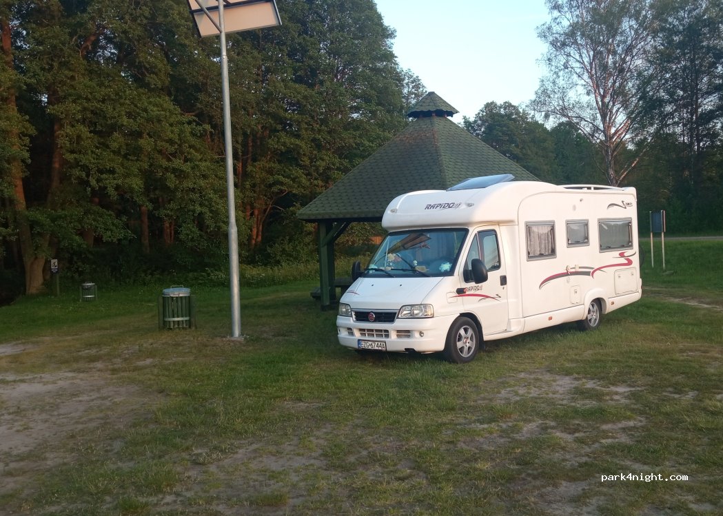 (77-320) Żołna - Unnamed Road — foto