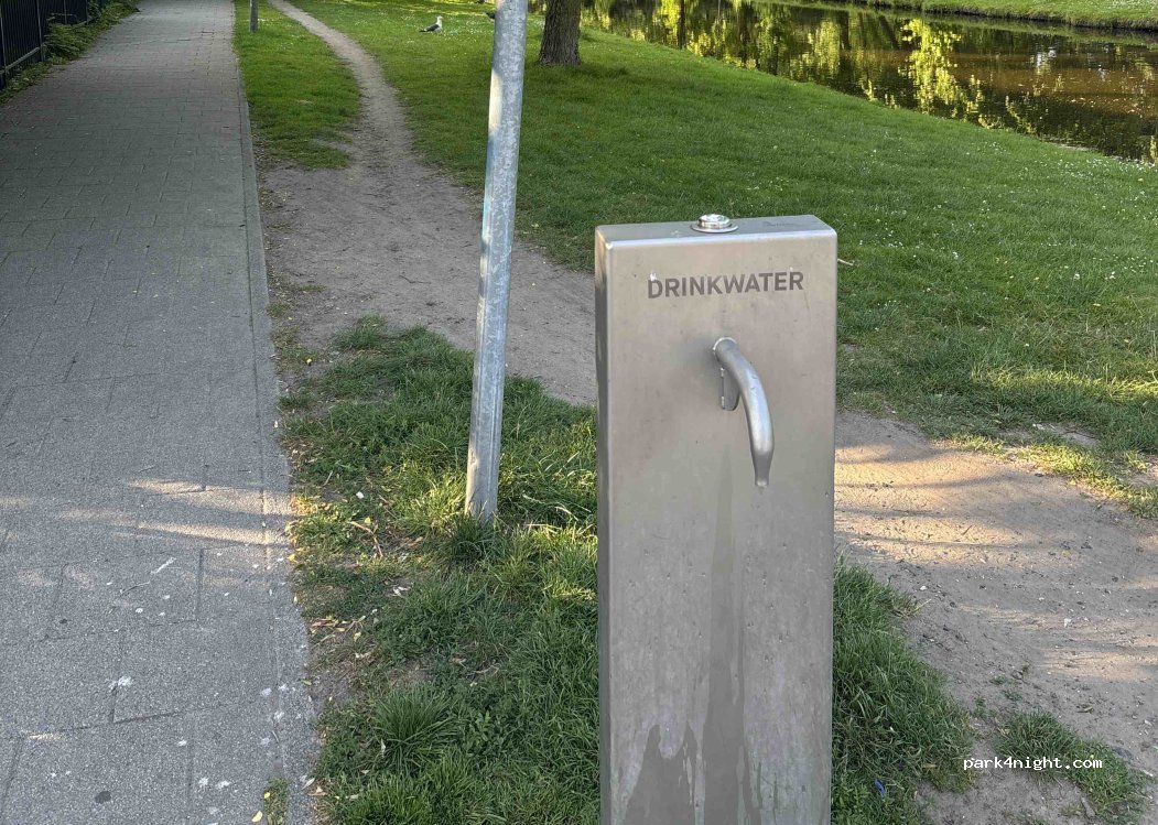 (3042 AB) Rotterdam - 30 Baanweg — foto