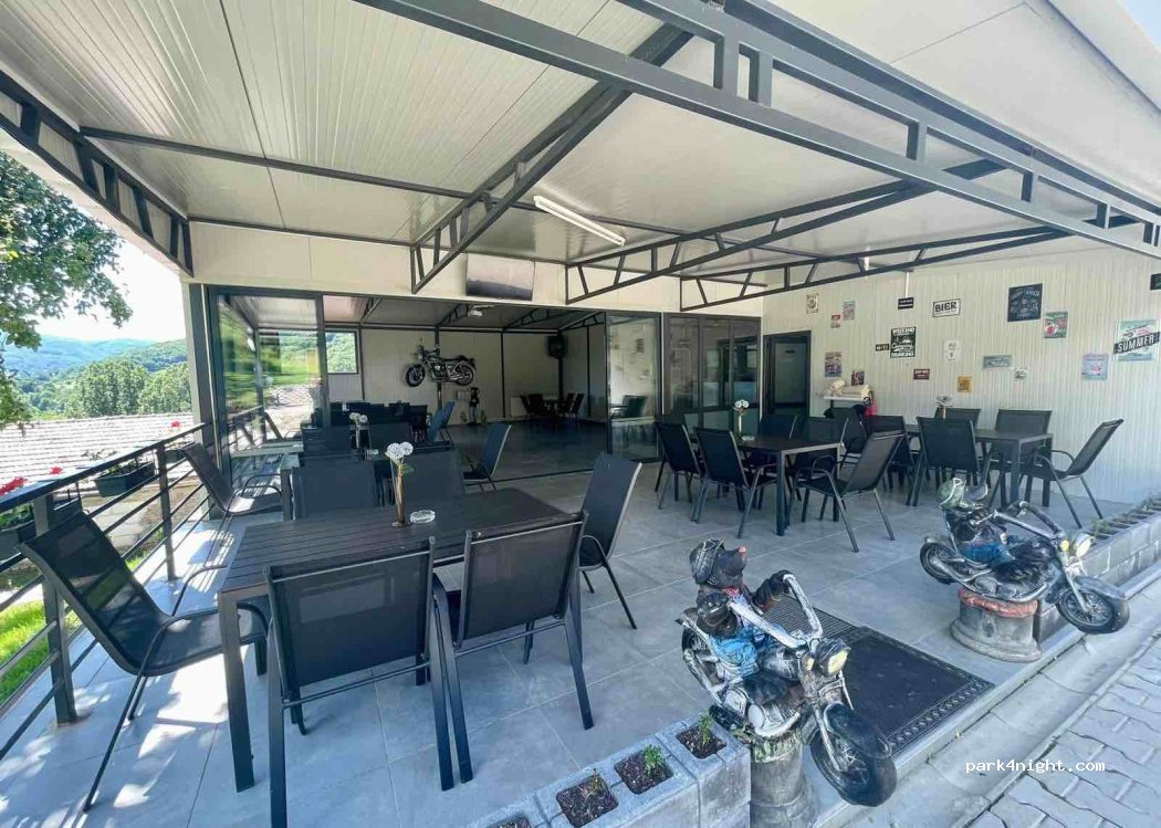 MOTO ASYLUM - CAMPING & BAR — foto 3