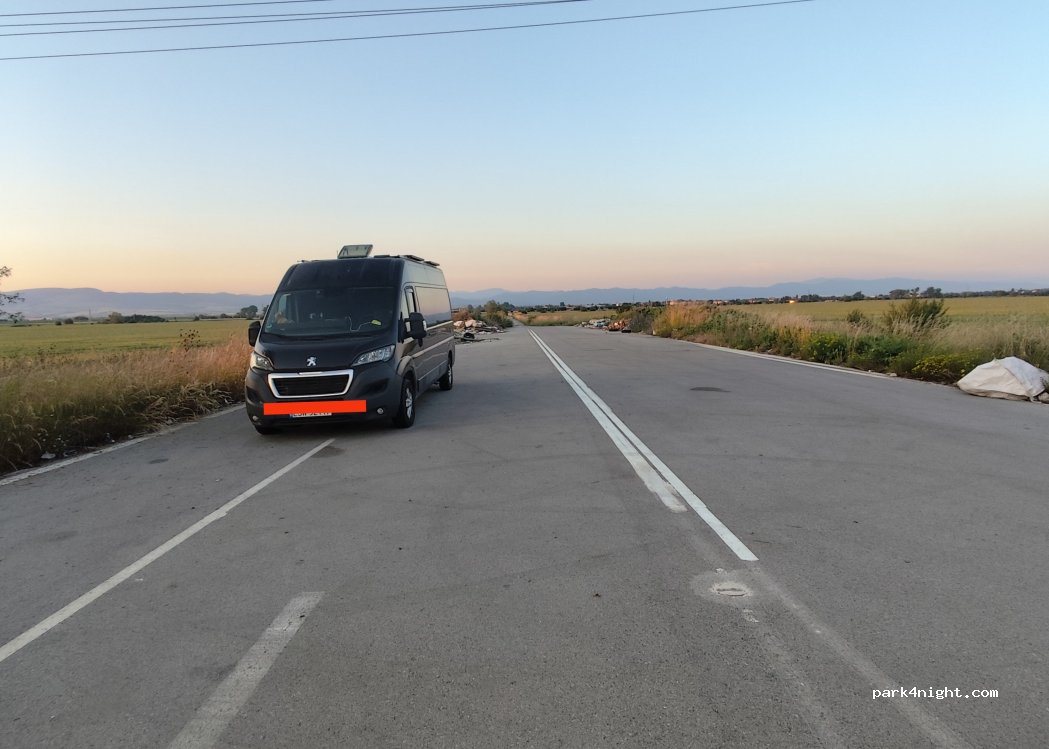 () Sofia - Unnamed Road — foto 2