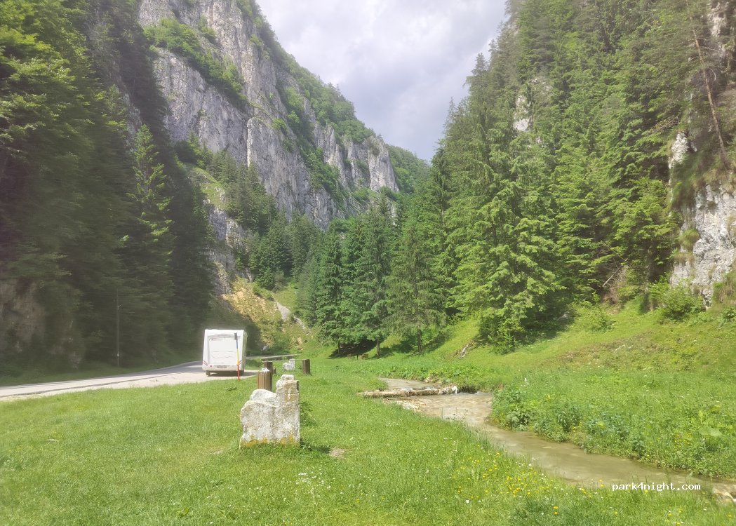 (117357) Podu Dâmboviței - — foto