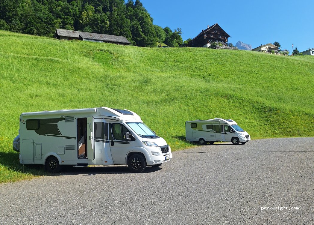 (6430) Schwyz - 234 Grundstrasse — foto