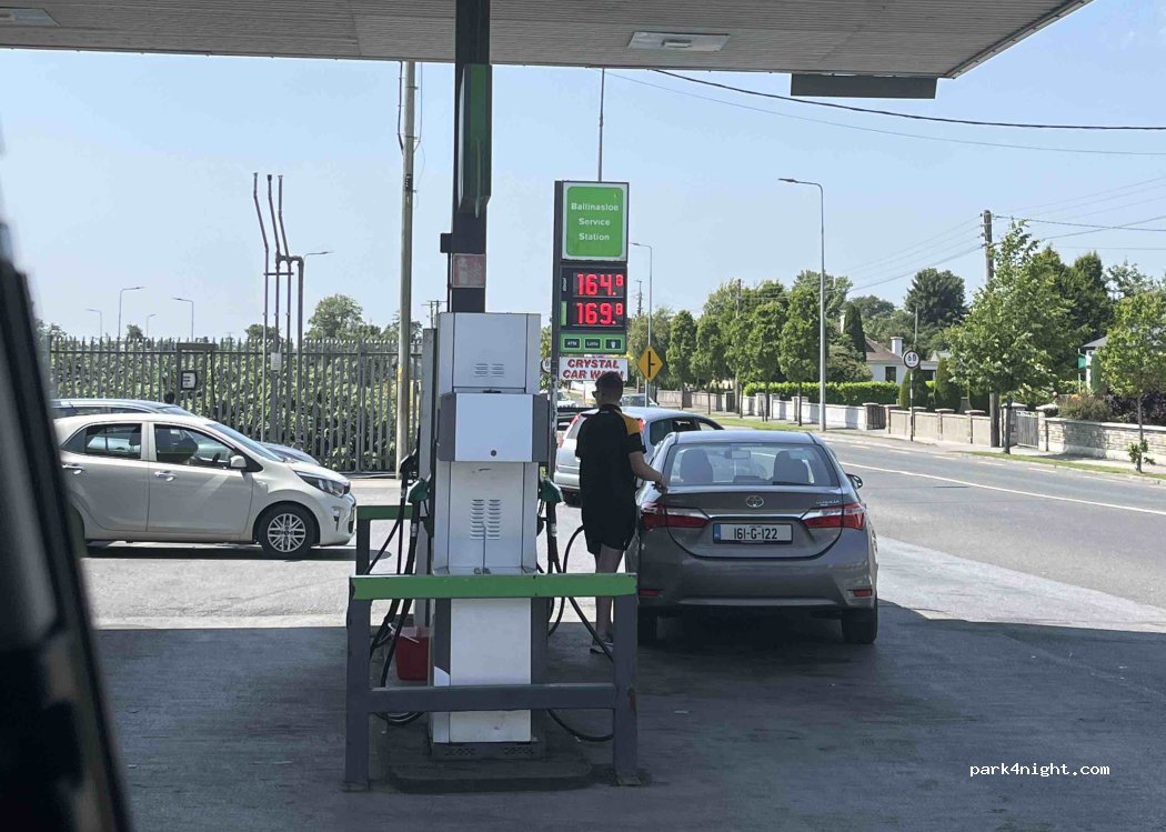 (H53 N674) Ballinasloe - 28 Hillcrest Park — foto