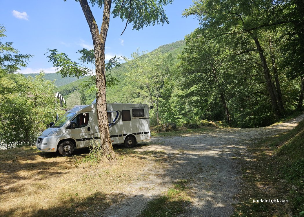 (12130) Saint Geniez d'Olt et d'Aubrac - La Boissière — foto