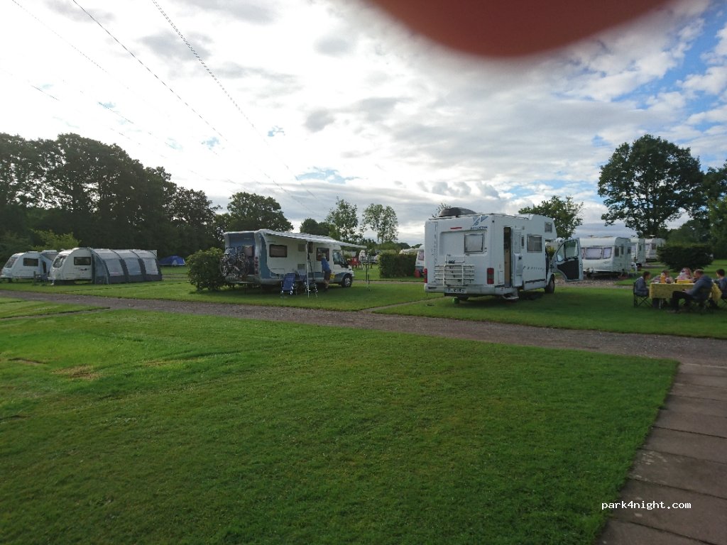 Oakley Farm — foto