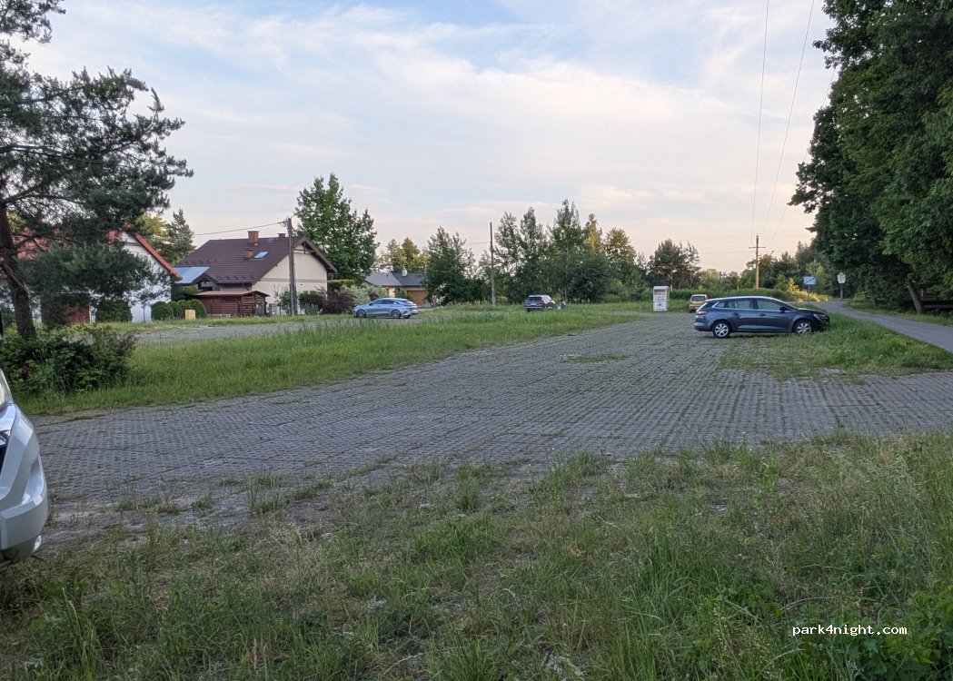 (33-122) Wierzchosławice - Unnamed Road — foto