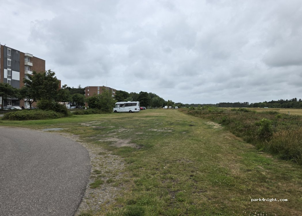 (25938) Wyk auf Föhr - Am Flugpl. 7 — foto