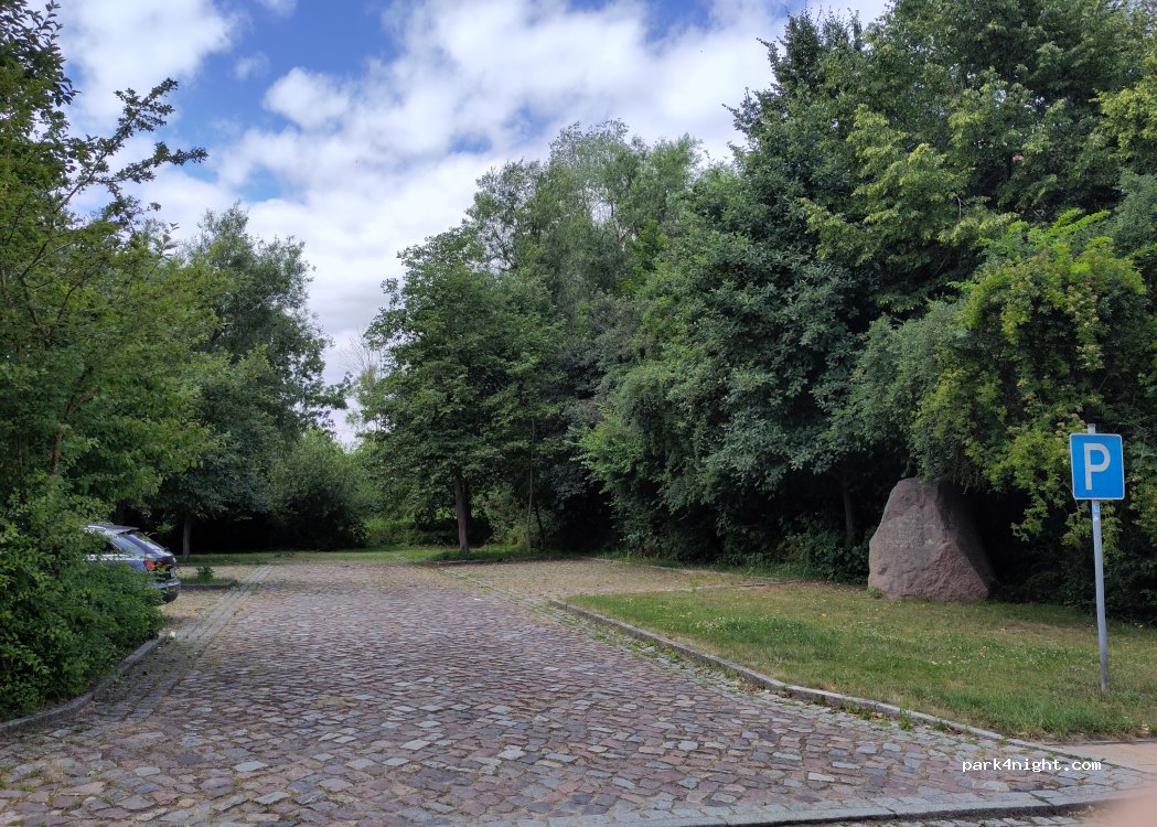 (17126) Jarmen - 5 Peenestraße — foto