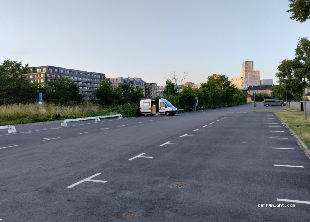 (211 18) Malmö - 5 Malmöhusvägen — foto 3