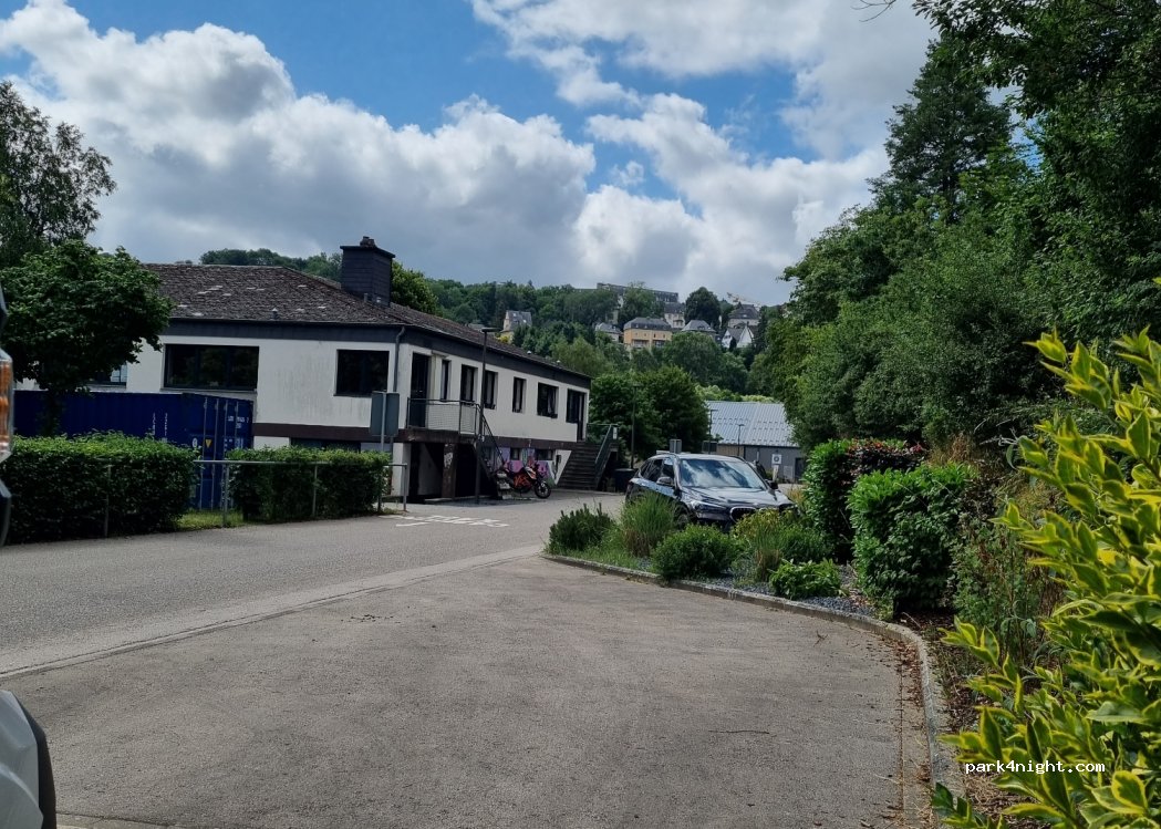 (9560) Wiltz - 46-64 Campingstrooss — foto 2