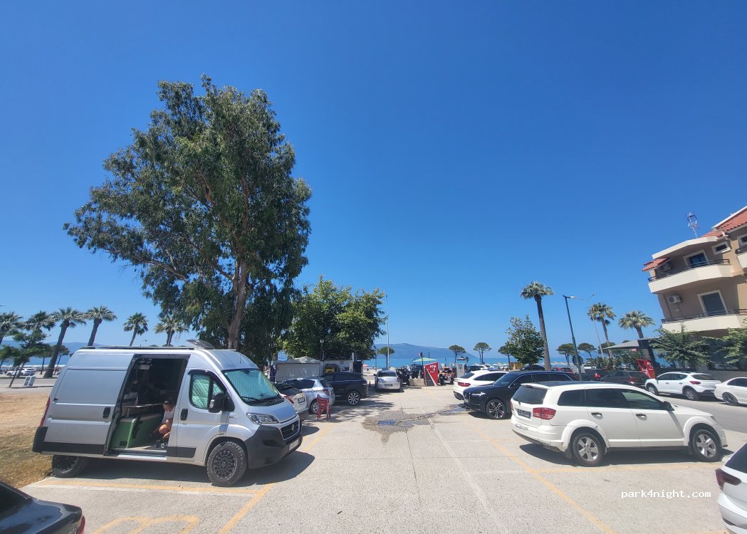 (9405) Vlora - 1195 Rruga Reshat Osmani — foto