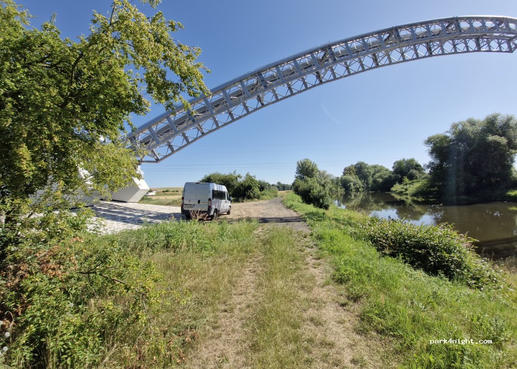 (440 01) Počedělice - — foto