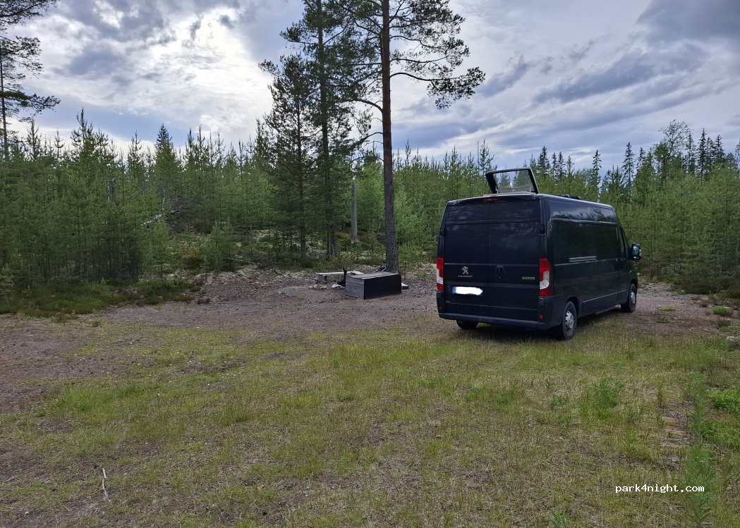 (797 91) Särna - — foto