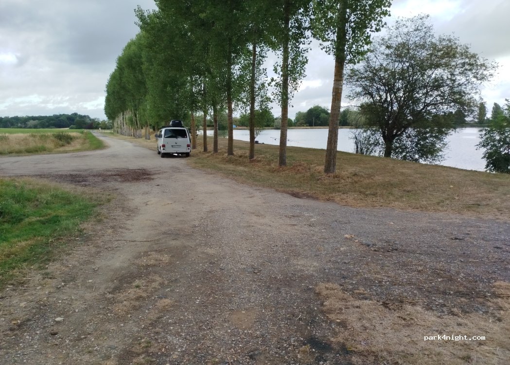 (36210) Poulaines - — foto 2