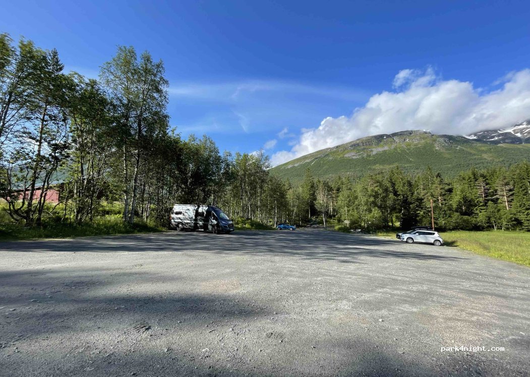 (6620) Ålvundeid - 940 Viromdalsvegen — foto