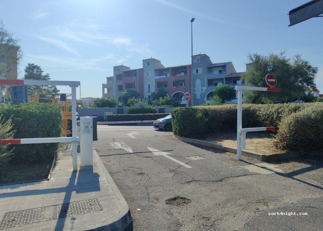 (34300) Agde - Allée du Soleil Couchant — foto 3