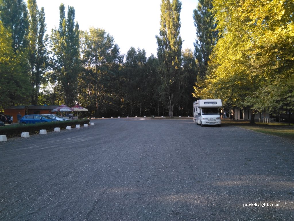 (8753) Balatonmagyaród - Unnamed Road — foto