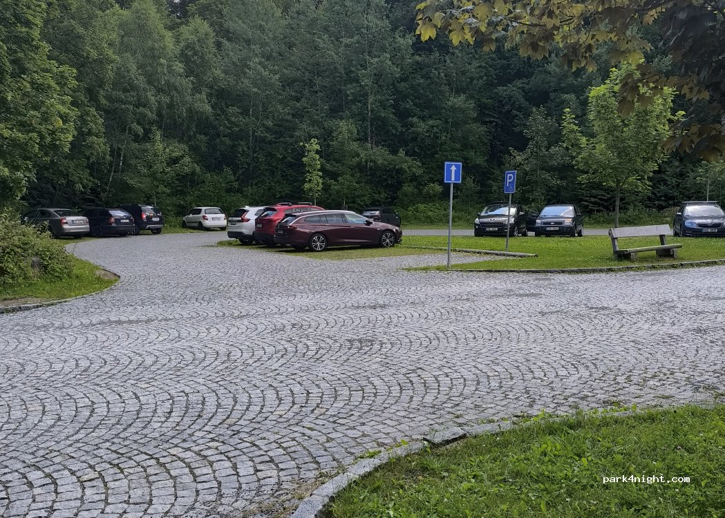 (341 92) Srní - Unnamed Road — foto 4