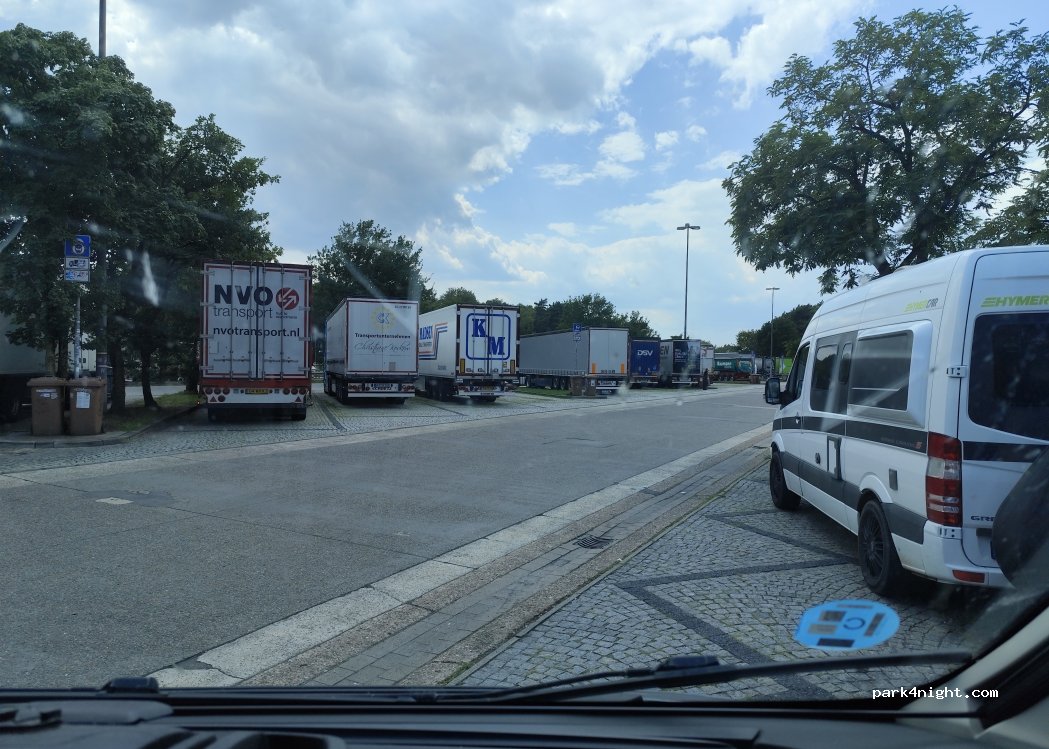 (27801) Dötlingen - E37 — foto