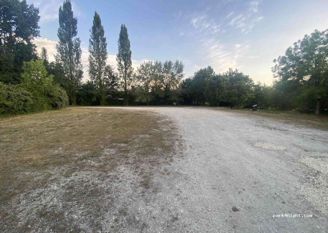 (16600) Touvre - 40 D699 — foto 3