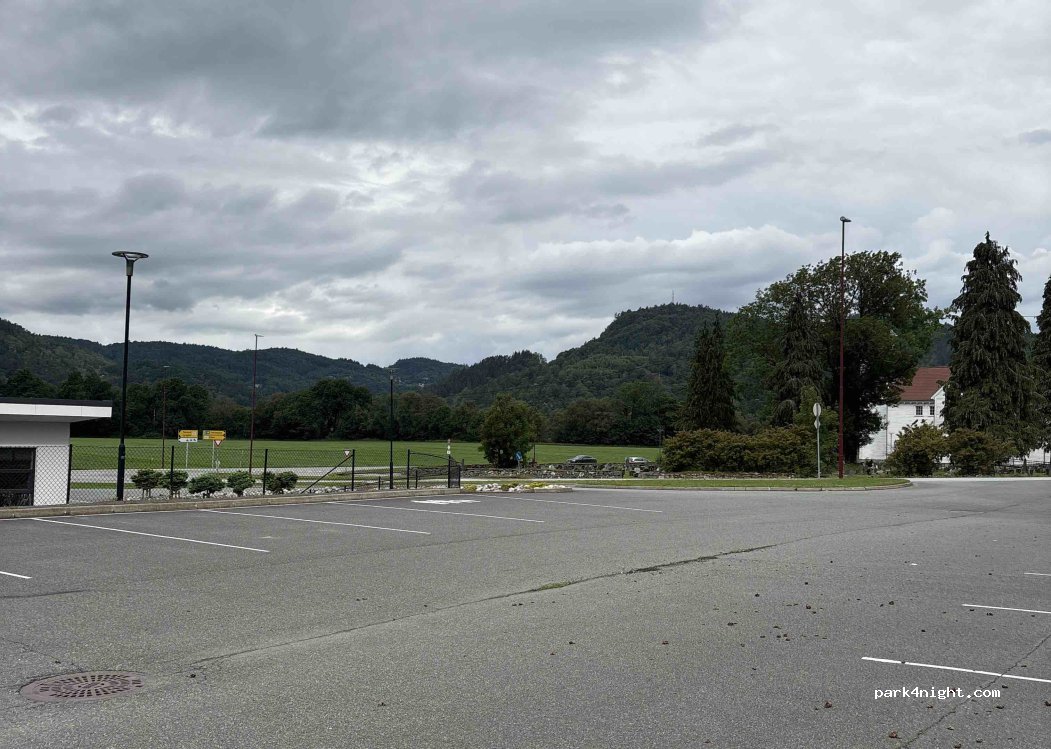 (4580) Lyngdal - 30 Fiboveien — foto