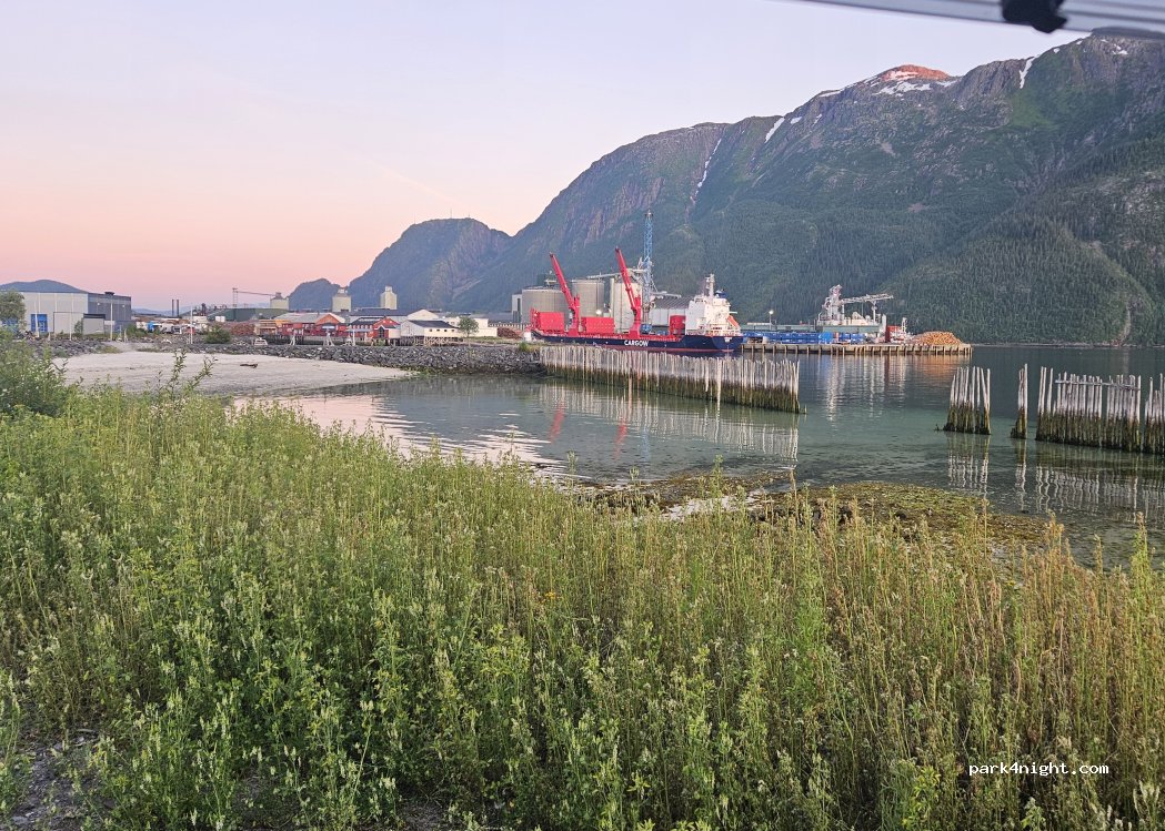 (8663) Mosjøen - 8663 Ørbradden — foto