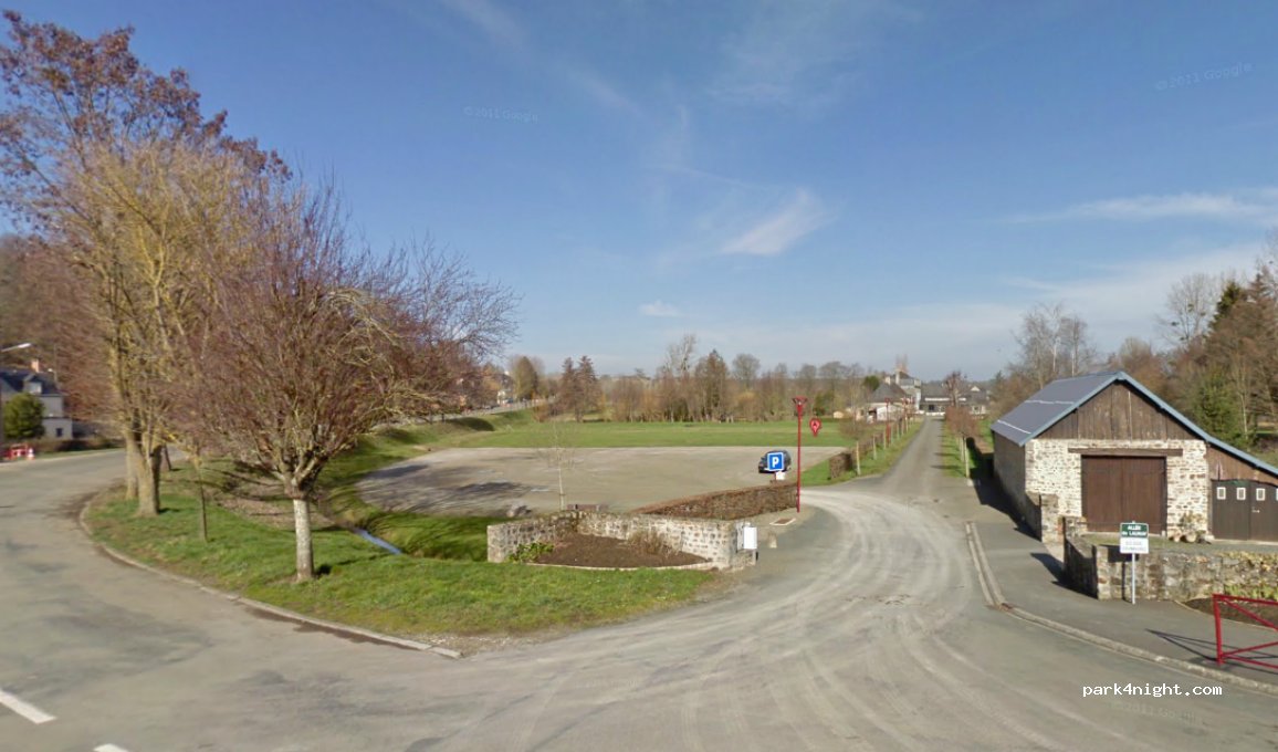 (53270) Saint-Jean-sur-Erve - 1-5 Allée de Launay — foto