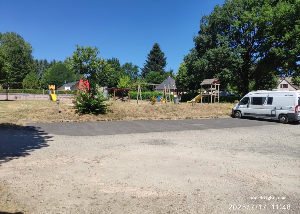 (15220) Marcolès - 7 la Parro — foto