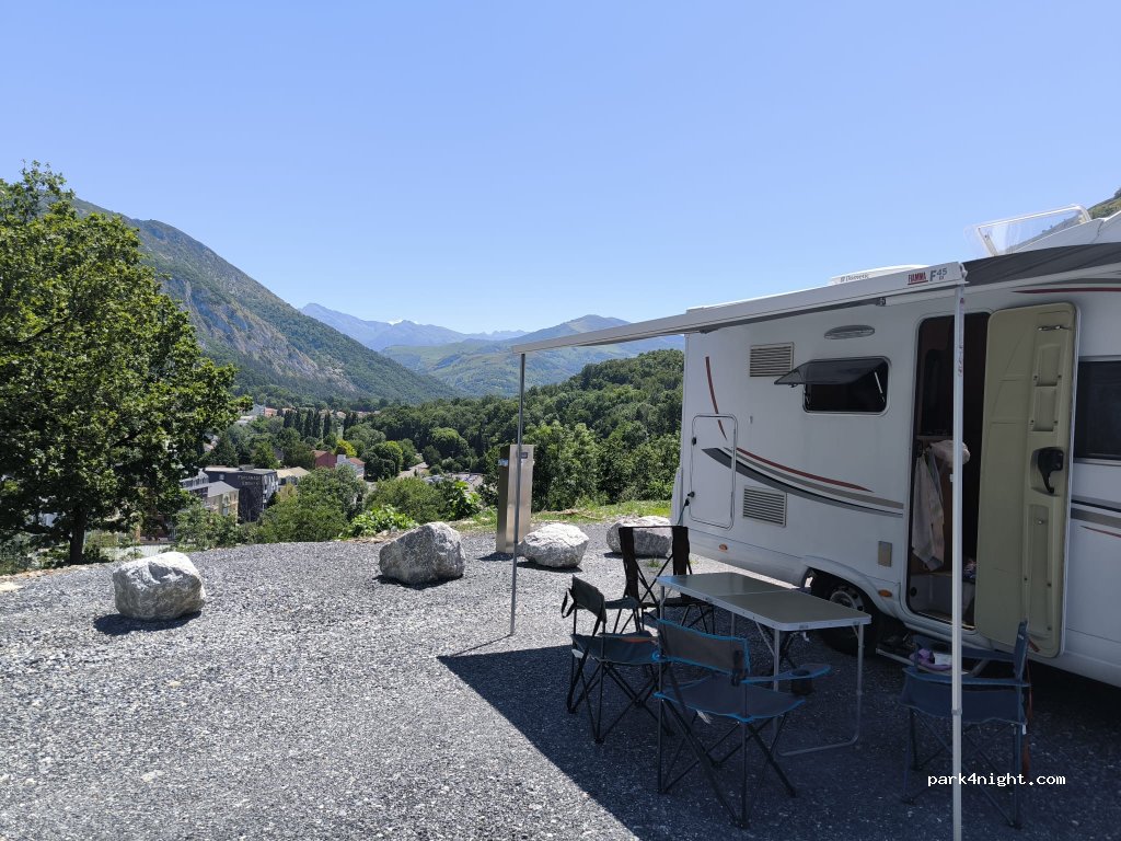 Parking Gosun Aire Camping Car Lourdes — foto
