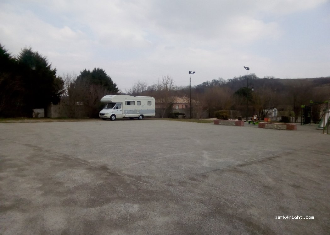 (09700) Brie - 12-13 L'Église — foto
