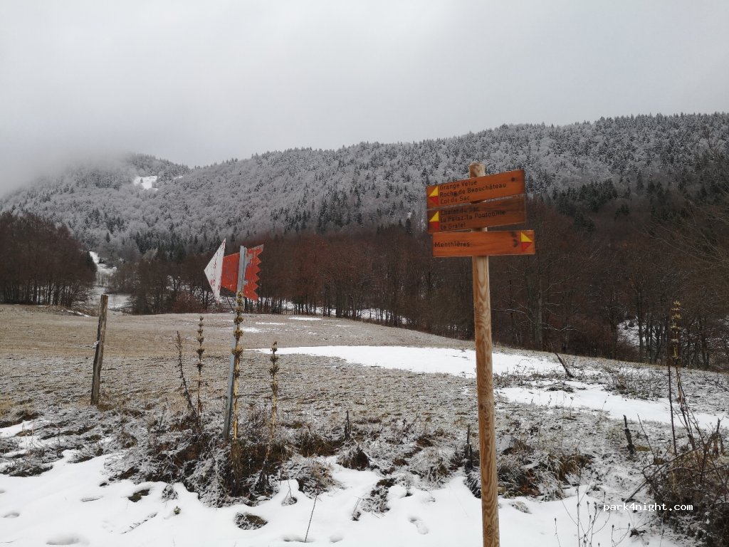 (01410) Chézery-Forens - Unnamed Road — foto 4