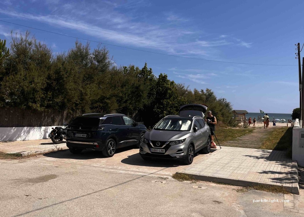 (03779) Dénia - 26 Carrer Riu Canyoles — foto