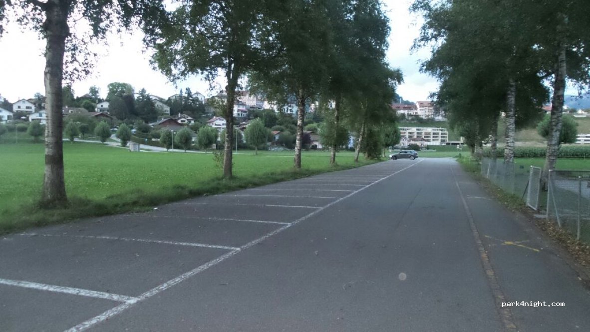 (1636) Broc - 4 Route des Marches — foto 2