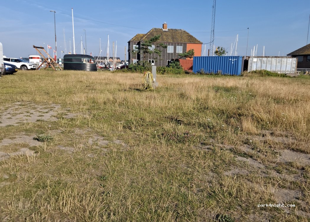 (9370) Hals - 24 Langerend — foto
