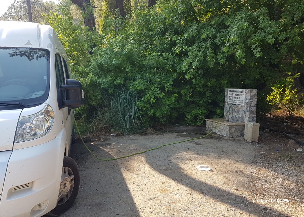 (48770) Fethiye - Unnamed Road — foto