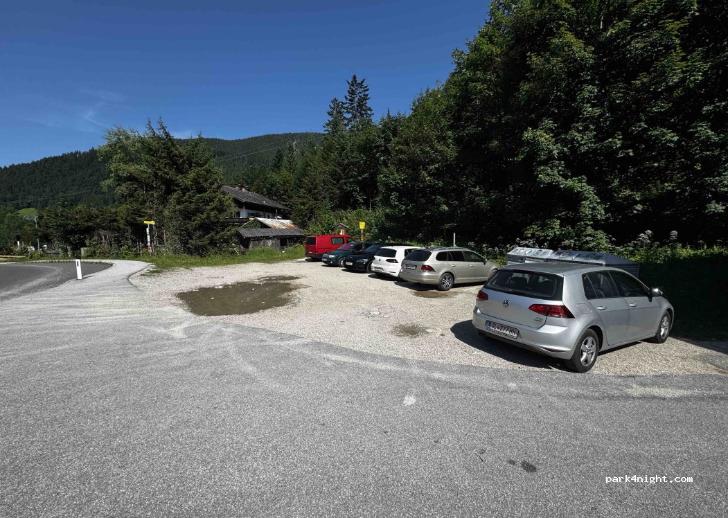 (4825) Gosau - 129 Gosausee Bezirksstraße — foto