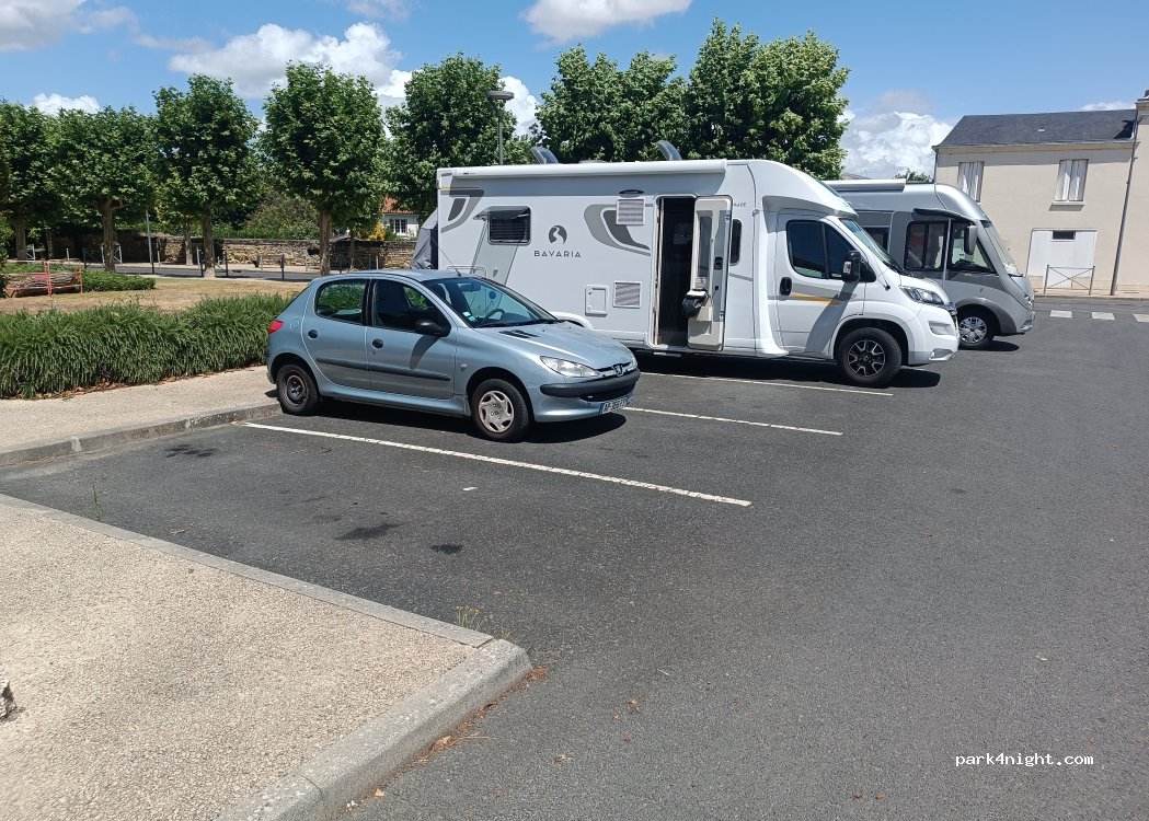 (86200) Loudun - 23 Bis Rue de l'Abreuvoir — foto