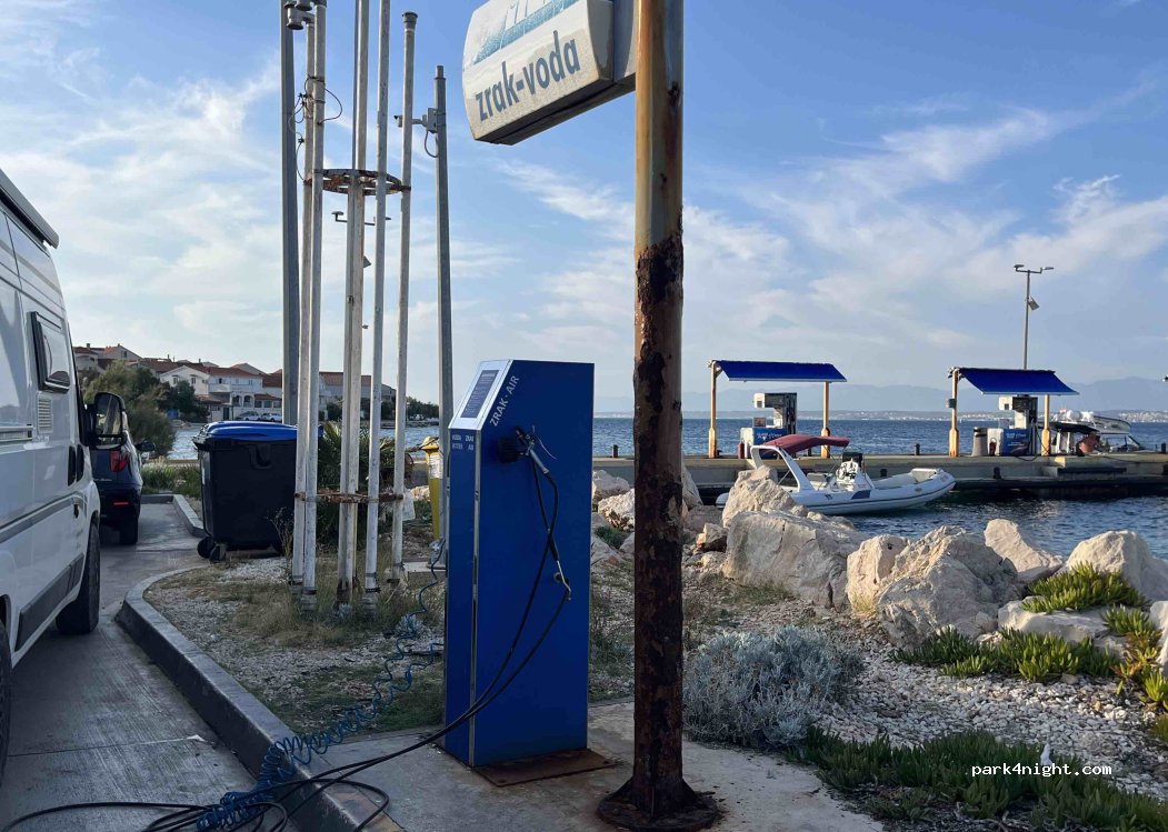 (23273) Preko - 18 Bilišće — foto