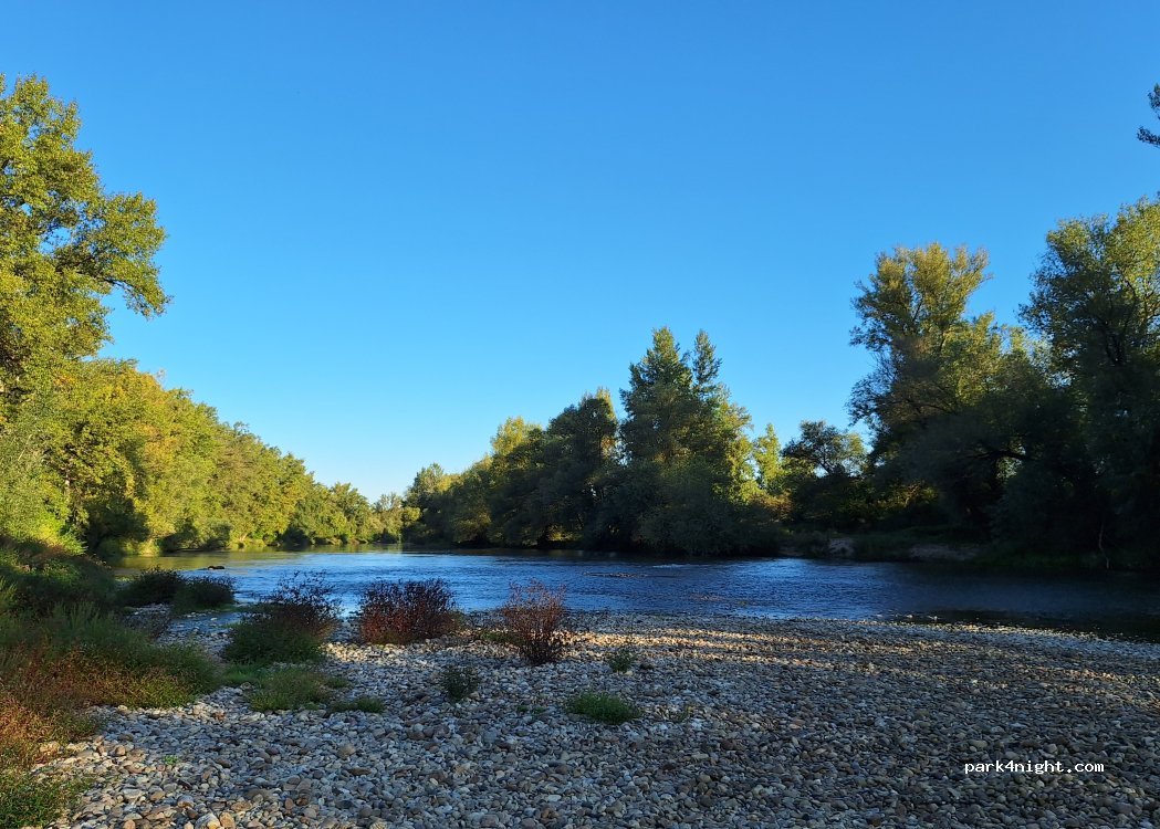 (921 01) Piešťany - — foto 3
